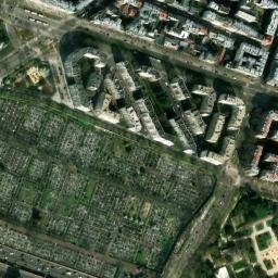 Satellite imagery of Montrouge, Château de La Vallière, FR