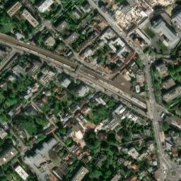 Satellite imagery of Château de Bellevue, FR