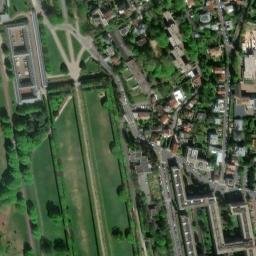 Satellite imagery of Château du Dauphin, FR