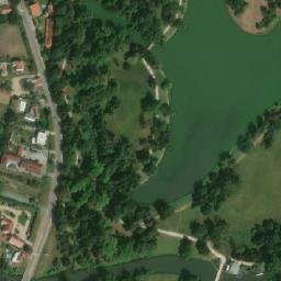 Satellite imagery of [Lednice na Moravě] chapel t., CZ