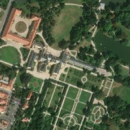 Satellite imagery of [Lednice na Moravě] chapel t., CZ