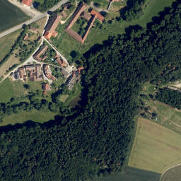 Satellite imagery of Kalkberg, AT