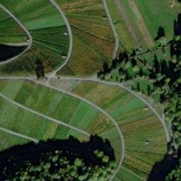 Satellite imagery of Karlstein, DE