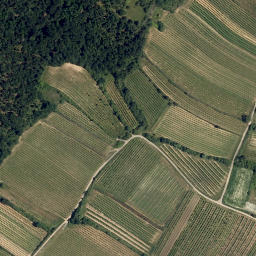 Satellite imagery of Muzion, AT