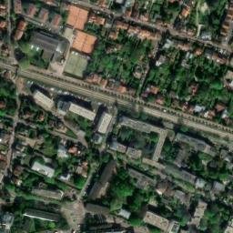 Satellite imagery of Château de Sceaux, FR