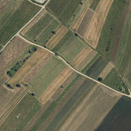Satellite imagery of Muzion, AT