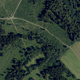 Satellite imagery of Mühlberg, AT