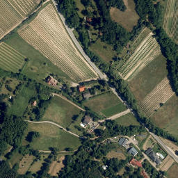 Satellite imagery of Parapluieberg, AT