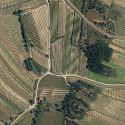 Satellite imagery of Parapluieberg, AT