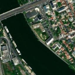 Satellite imagery of Château de Choisy-Le-Roi, FR