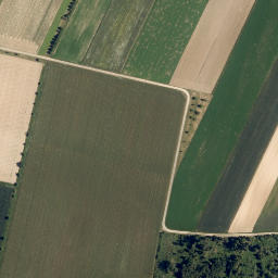 Satellite imagery of Pless Berg, AT
