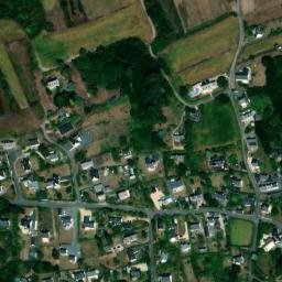 Satellite imagery of Pointe Kermor, FR