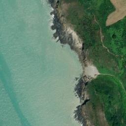 Satellite imagery of Pointe de Carolles, FR