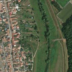 Satellite imagery of [Břeclav-Poštorná] outlook church t., CZ
