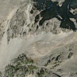 Satellite imagery of Isabella Ridge, US