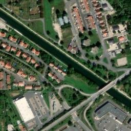 Satellite imagery of cairn, FR