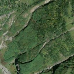 Satellite imagery of Weeping Wall, US