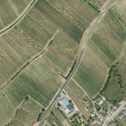 Satellite imagery of Höhlenstein, AT