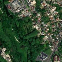 Satellite imagery of Abbaye Notre-Dame d'Yerres, FR