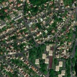 Satellite imagery of Abbaye Notre-Dame d'Yerres, FR