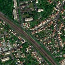 Satellite imagery of Abbaye Notre-Dame d'Yerres, FR