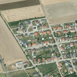Satellite imagery of Staatzer Berg [Staatz], AT