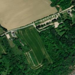 Satellite imagery of Pointe de la Pie, FR