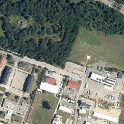 Satellite imagery of Schloß Horn, AT