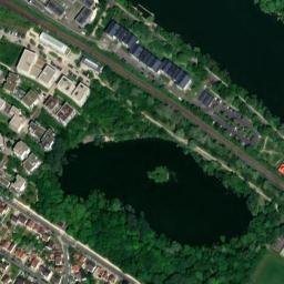 Satellite imagery of Château de Fromont, FR