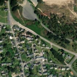 Satellite imagery of Pointe aux Chèvres, FR