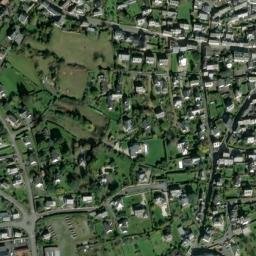 Satellite imagery of Pointe de Saint-Quay, FR