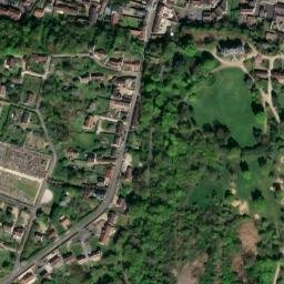 Satellite imagery of Château de Nogent-le-Roi, FR