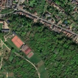 Satellite imagery of Château de Nogent-le-Roi, FR