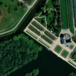Satellite imagery of Château de Rambouillet, FR