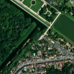 Satellite imagery of Château de Rambouillet, FR