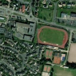 Satellite imagery of Château de Limours (pavillon Mansart), FR