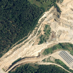 Satellite imagery of Hintere Heide, AT