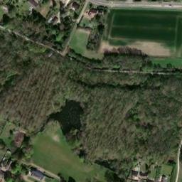Satellite imagery of Château de Morville, FR