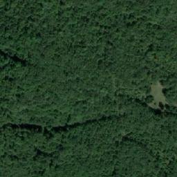 Satellite imagery of Pipíš, SK