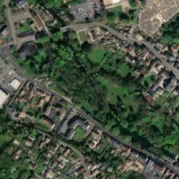 Satellite imagery of Château de Maintenon, FR