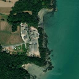 Satellite imagery of Pointe du Château Parlant, FR