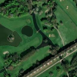 Satellite imagery of Château de Maintenon, FR