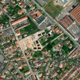 Satellite imagery of Église Jeanne d'Arc, DE