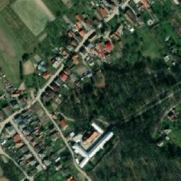 Satellite imagery of Kaštieľ Lieskové, SK