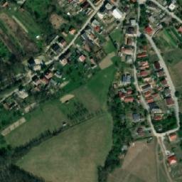 Satellite imagery of Kaštieľ Lieskové, SK