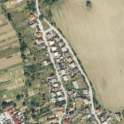 Satellite imagery of Kaštieľ Chtelnica, SK