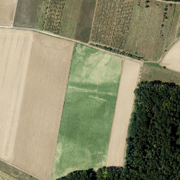 Satellite imagery of Schloßberg, AT
