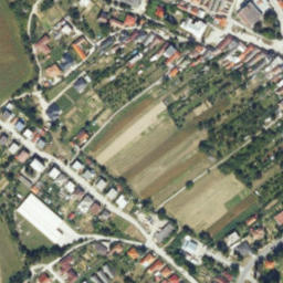 Satellite imagery of Kaštieľ Chtelnica, SK