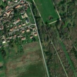 Satellite imagery of Château de Baville, FR