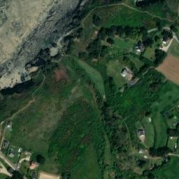 Satellite imagery of Roche Roemel, FR